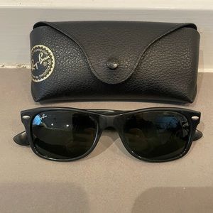 RayBan Sunglasses New Wayfarer Black